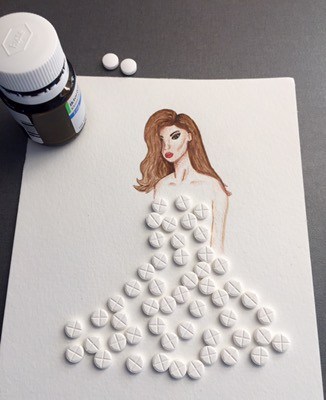 Akvarell, kvinna i klänning av piller. Pillerkonst.